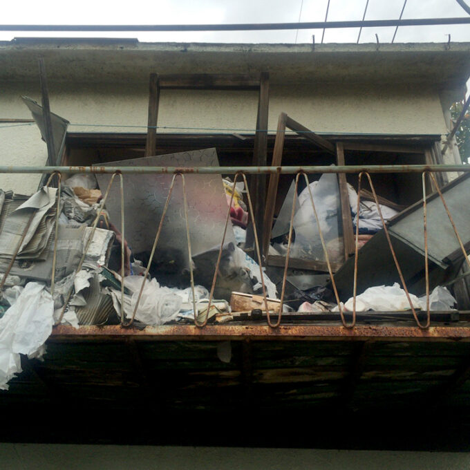 【ゴミ屋敷に行ってみた】大量のゴミで内部からジワジワと崩壊するお家！